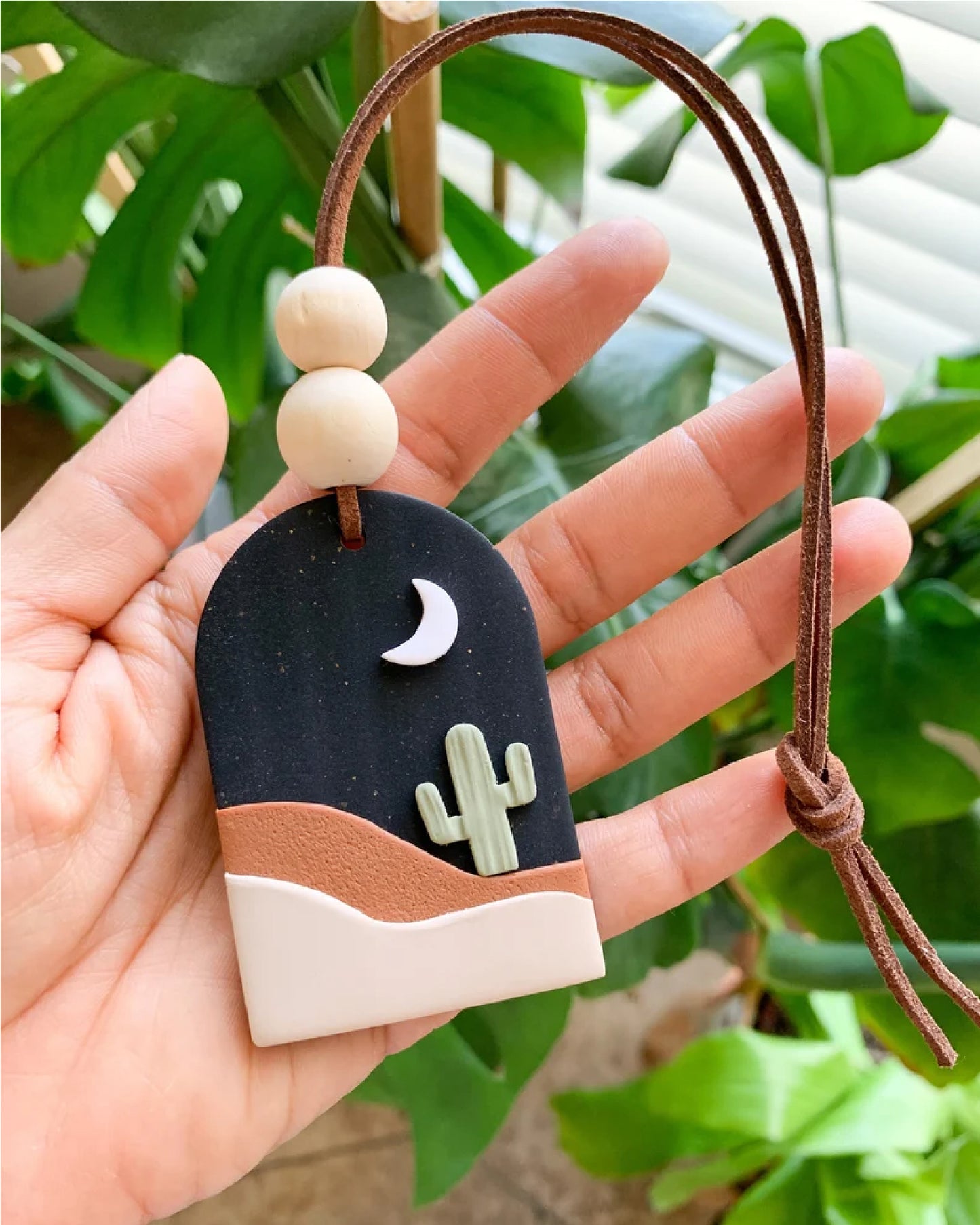 Clay Hanging Diffuser with Oil | Desert Night Cactus