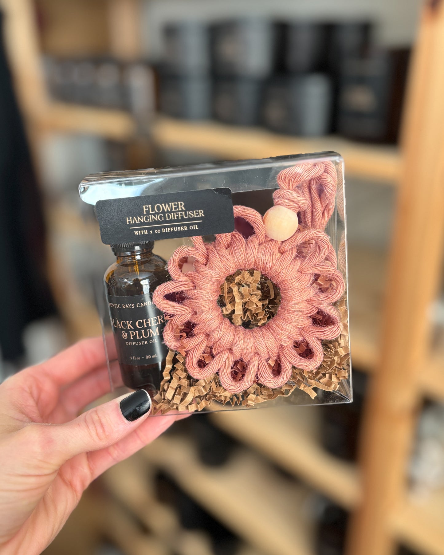 Flower Hanging Diffuser with Oil | Dusty Pink