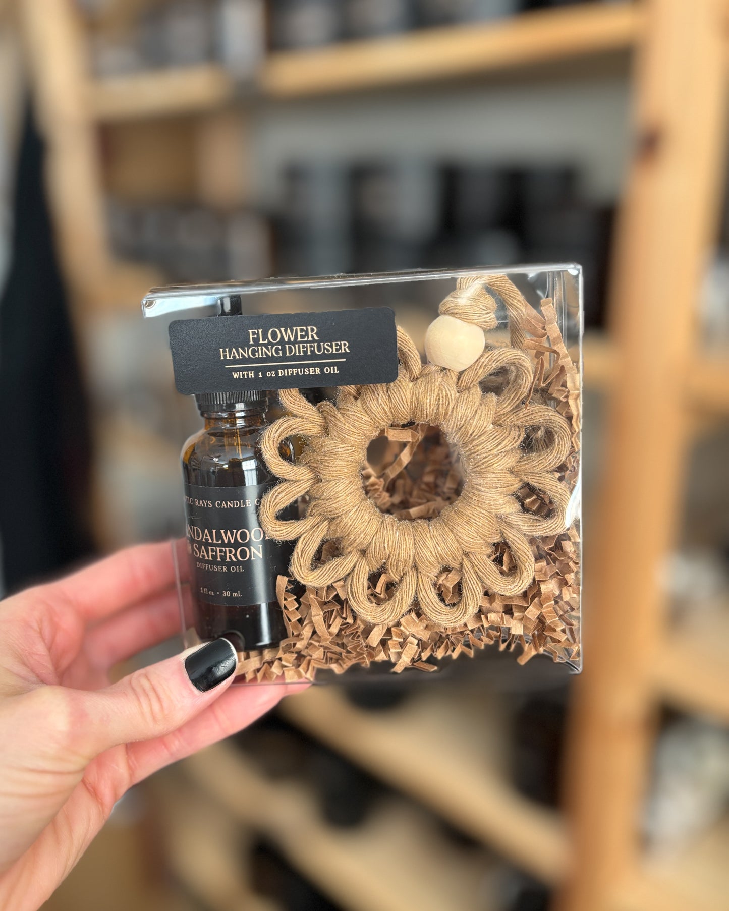 Flower Hanging Diffuser with Oil | Latte