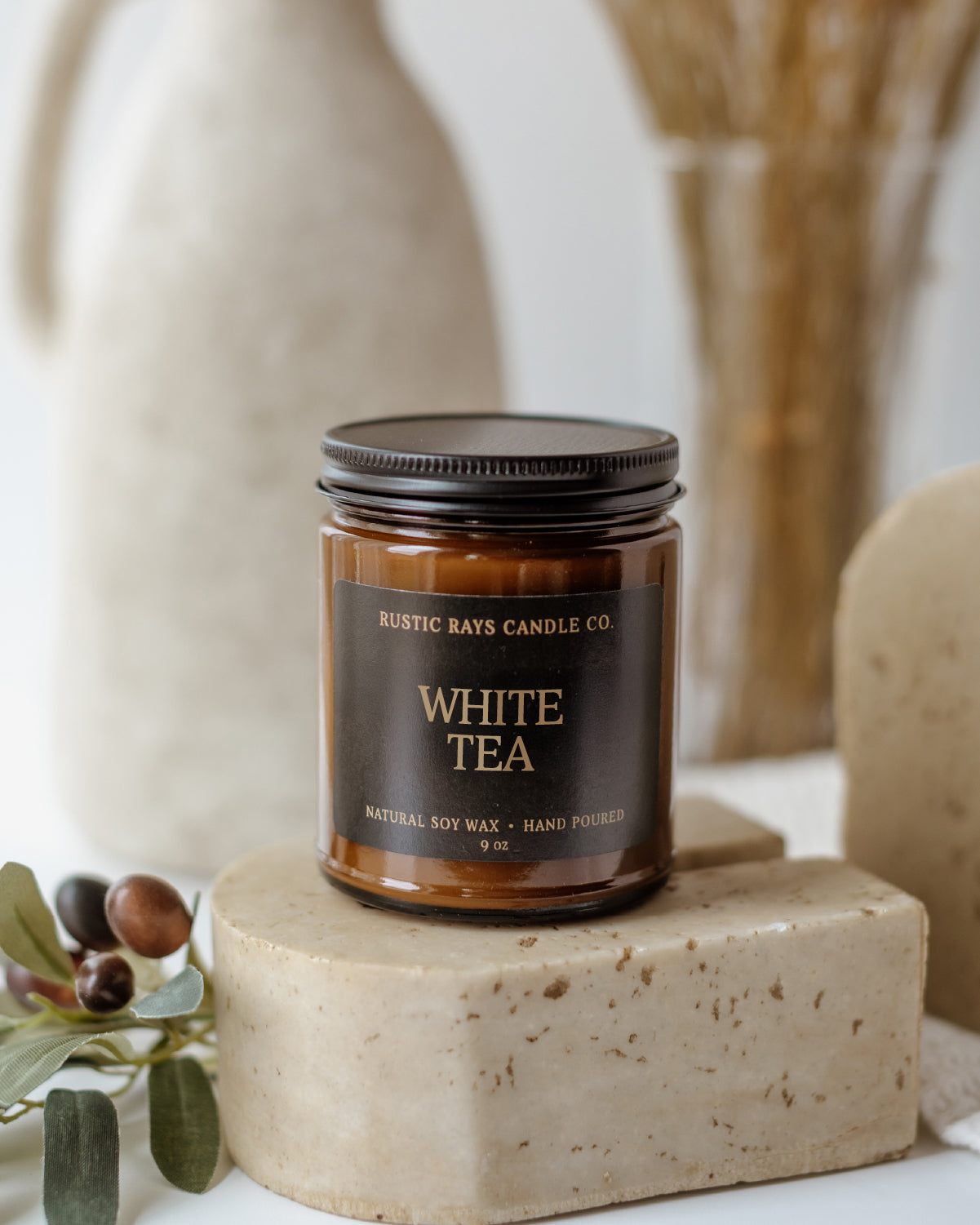 White Tea Candle | 9 oz Amber Jar