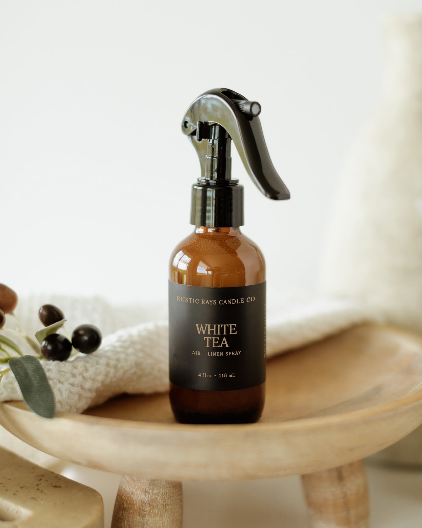 - White Tea | Air + Linen Spray